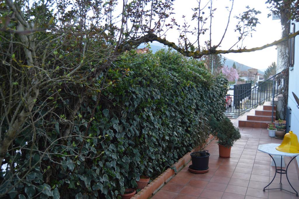 Pension El Peregrino De Larrasoana 外观 照片