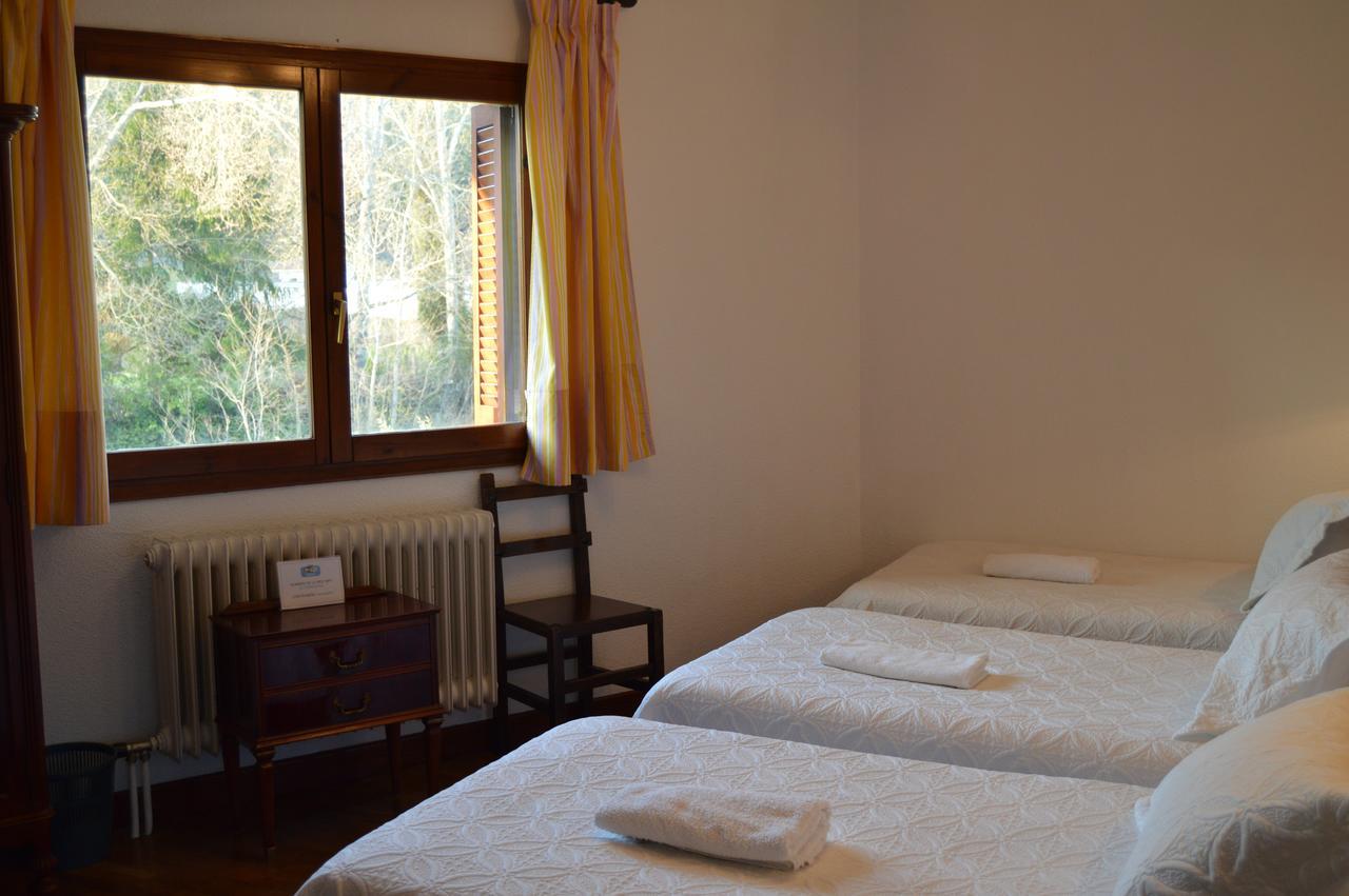 Pension El Peregrino De Larrasoana 外观 照片